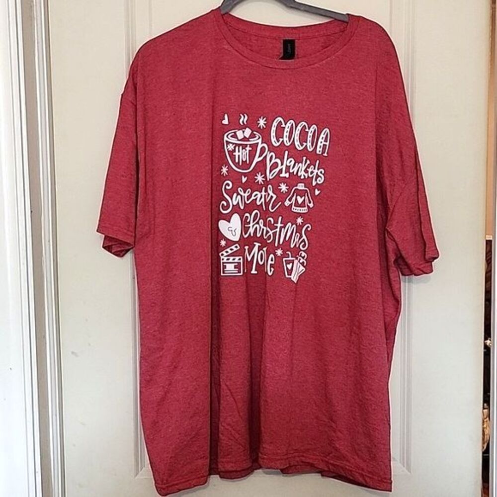 NWOT Women's Red Gildan Softstyle Christmas All Things Cozy Graphic T-Shirt 3XL